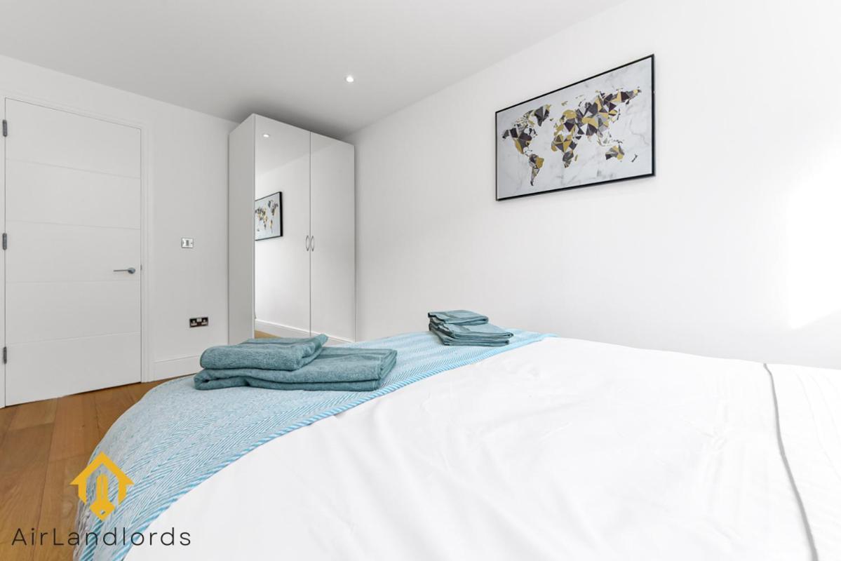 Exclusive 2 Bedroom Flat Near Buckingham Palace Лондон Екстериор снимка