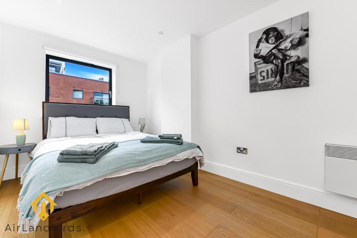 Exclusive 2 Bedroom Flat Near Buckingham Palace Лондон Екстериор снимка